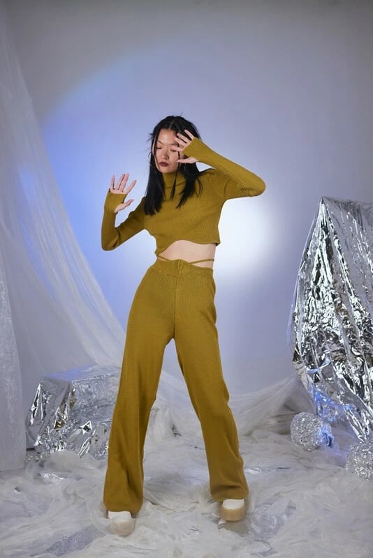 Set bluzë crop & pantallona Holly Lolly