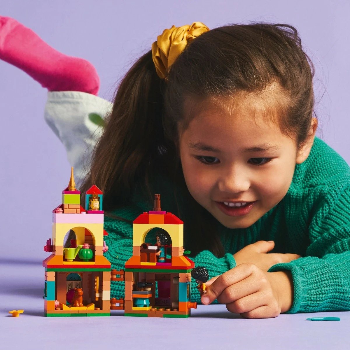 Set LEGO Disney Our Magical Encanto Minidom 43261, 186 pjesë, plastikë
