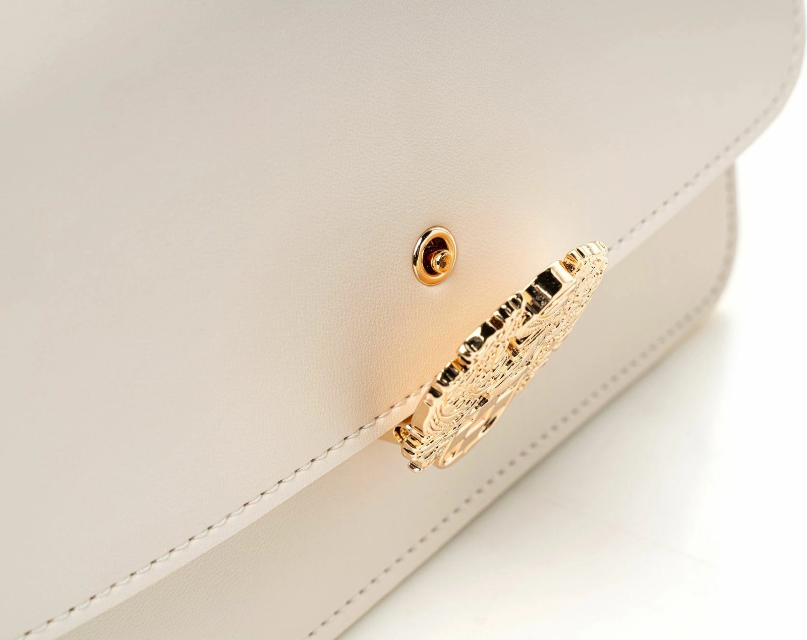 Çantë shpatulle Vince Camuto, Amore, ngjyrë krem