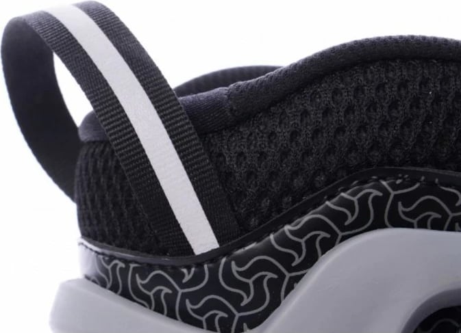 Atlete për fëmijë Tempish, të zeza