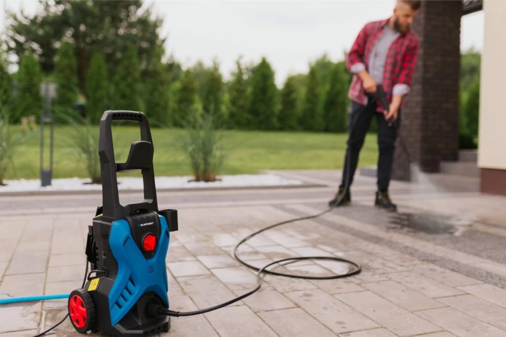 Paisje Për Larjen E Veturave BLAUPUNKT PW4010