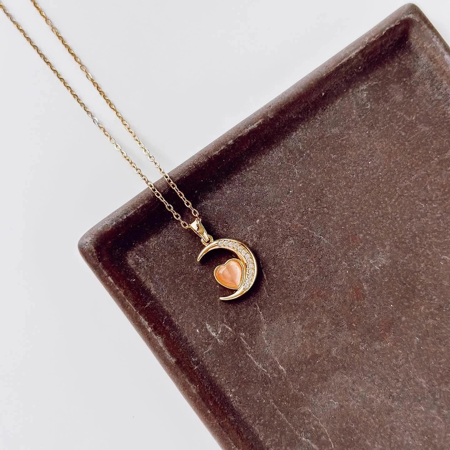 Varëse çeliku Jumeon, Luna rozë