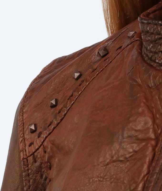 Jakne lëkure për femra Wrangler