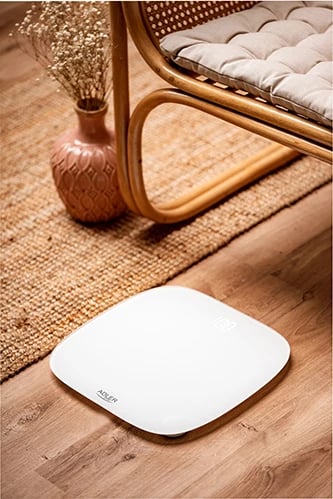 Peshore banjoje, Adler AD8176, kapacitet 180 kg, platformë xhami të temperuar 6 mm 300x300 mm, ekran LED, e bardhë