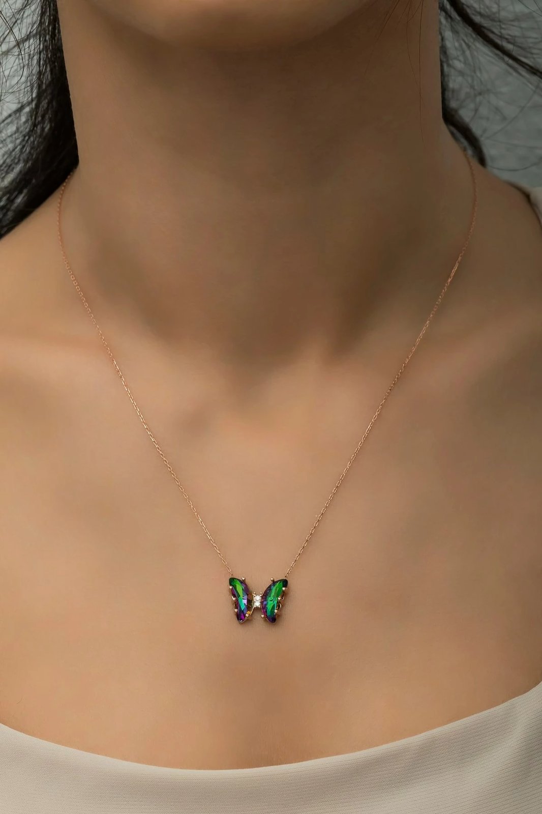 Varëse argjendi, Mistique Topaz, Jumeon, NRZ998372