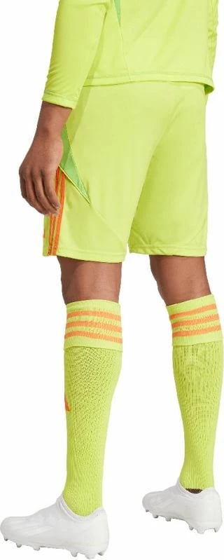 Shorce për meshkuj adidas, të verdha