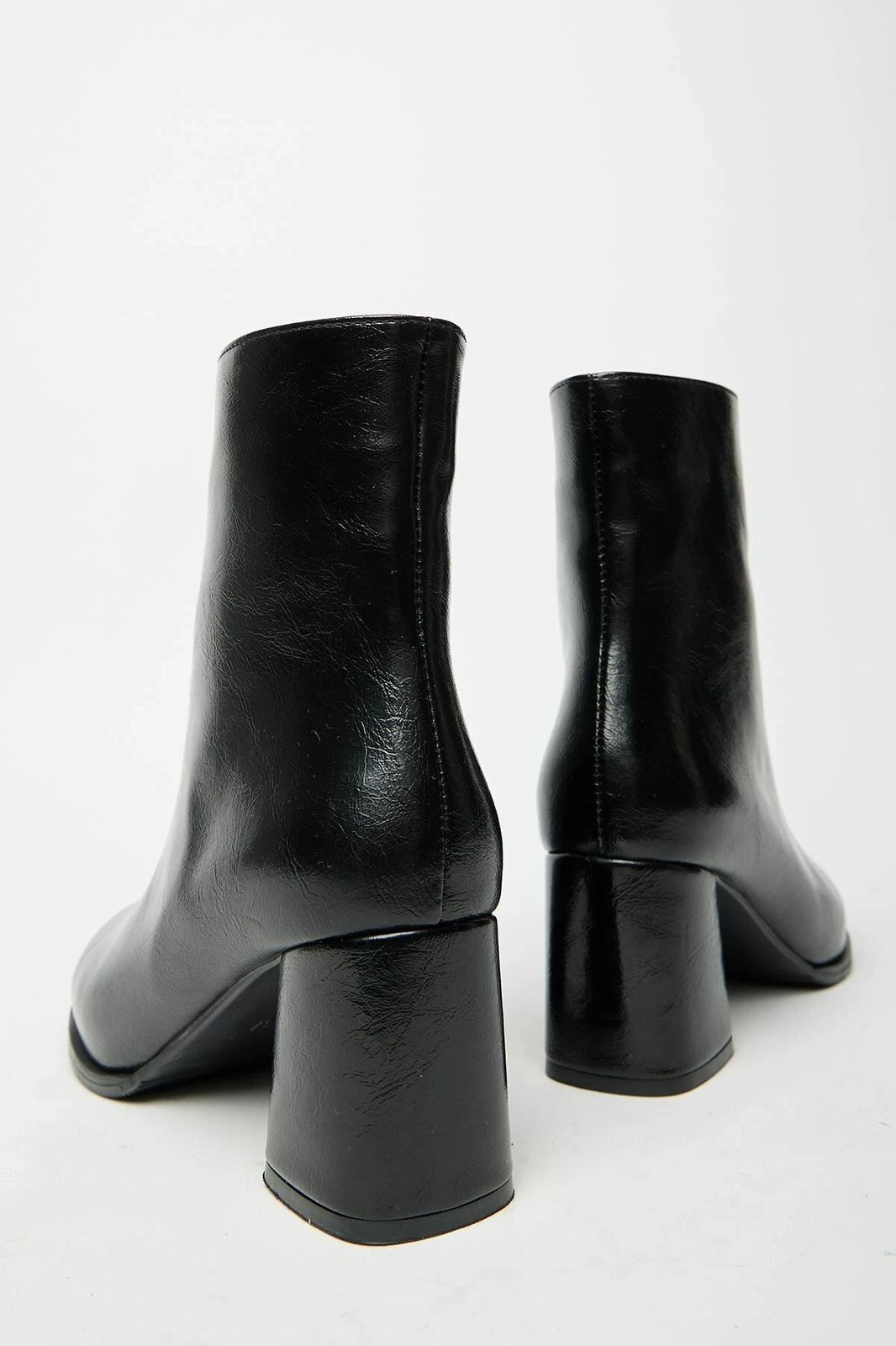 Çizme për gra, ngjyrë e zezë, Jumeon, MK1345025KR20-003