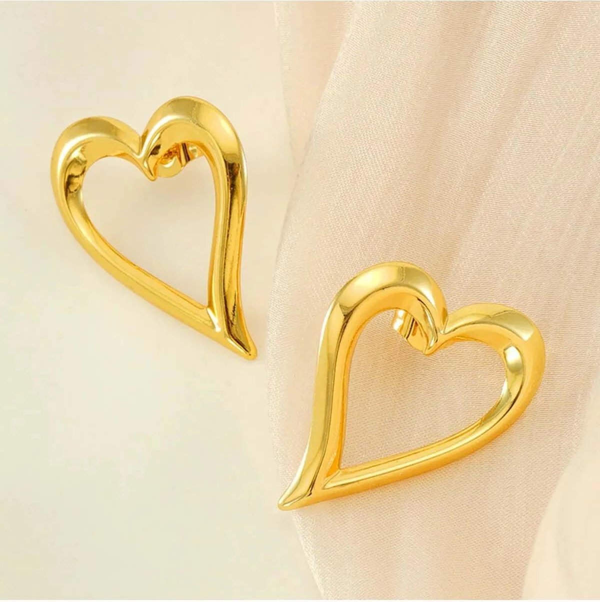 Vathë zemër, ngjyrë ari, Jumeon