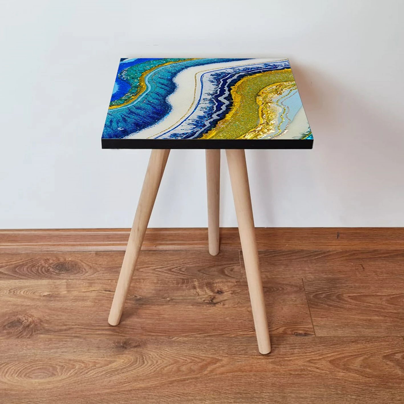 Tavolinë anësore Skye Decor, Shp71, shumëngjyrëshe