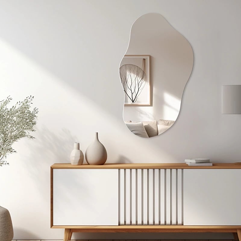 Pasqyrë e parregullt 2, 35x1x60cm