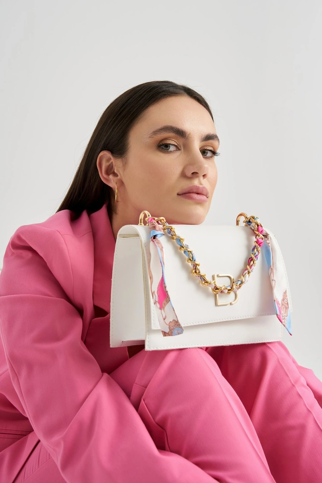 Çantë crossbody Lucky Bees, e bardhë, 918