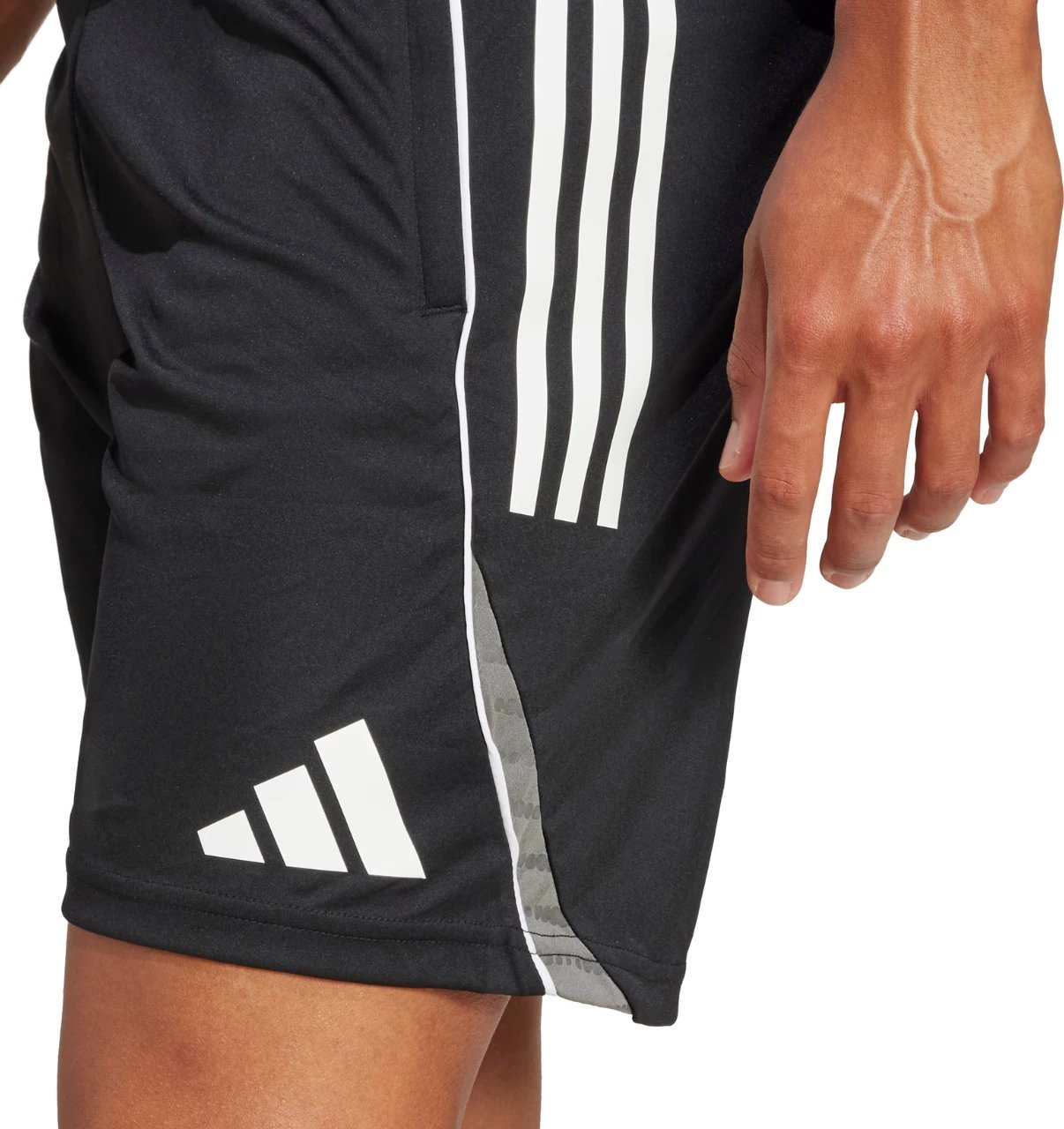 Shorce për meshkuj adidas, të zeza