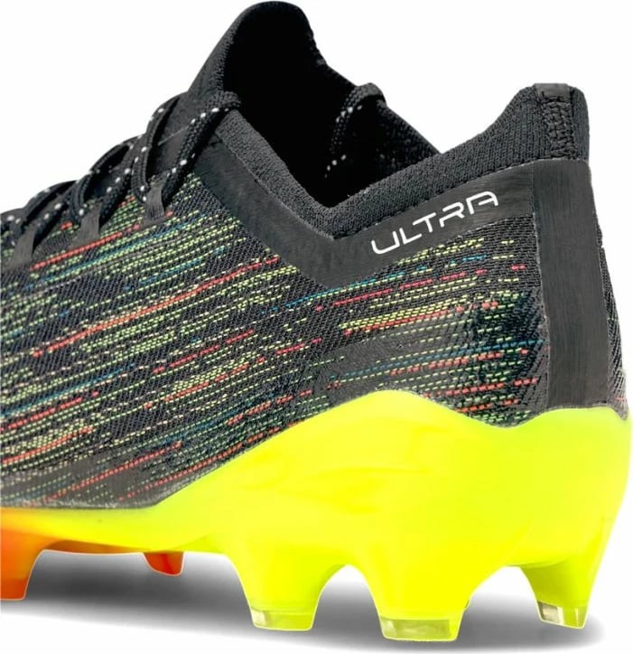 Atlete futbolli Puma për meshkuj, shumëngjyrëshe Atlete futbolli Puma për meshkuj, shumëngjyrëshe