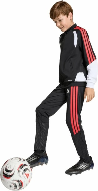 Duks për fëmijë adidas, zi, bardhë, kuqe