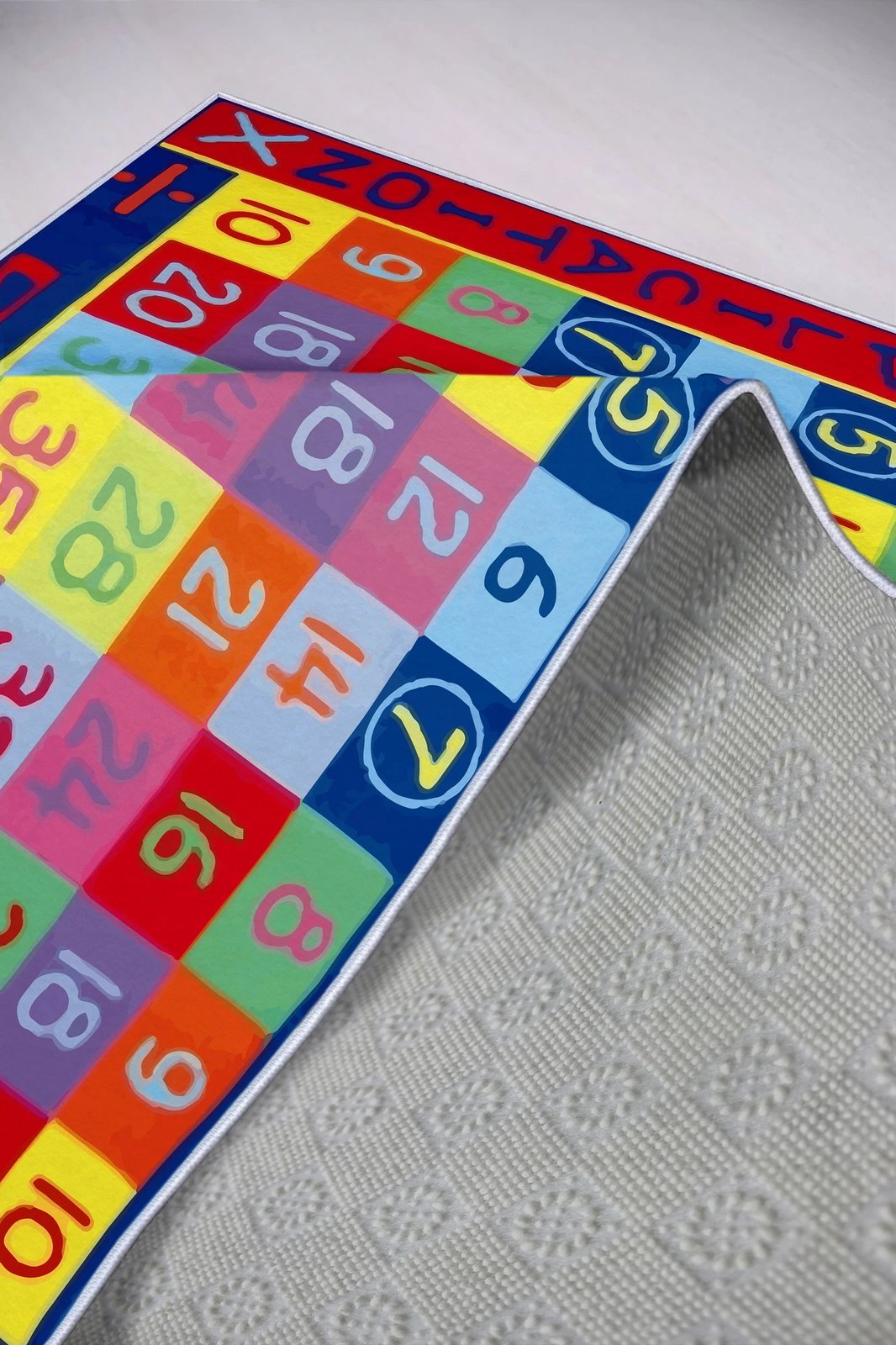 Qilim shumëngjyrësh për fëmijë, 120x180cm, Conceptum Hypnose, WOOKECE149