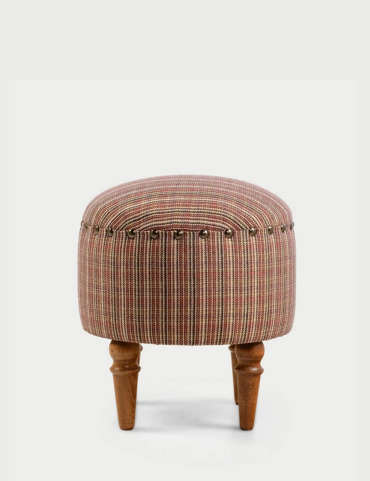 Tufet Saga Nostajik, multingjyrësh, këmbë arre, Atelier del Sofa