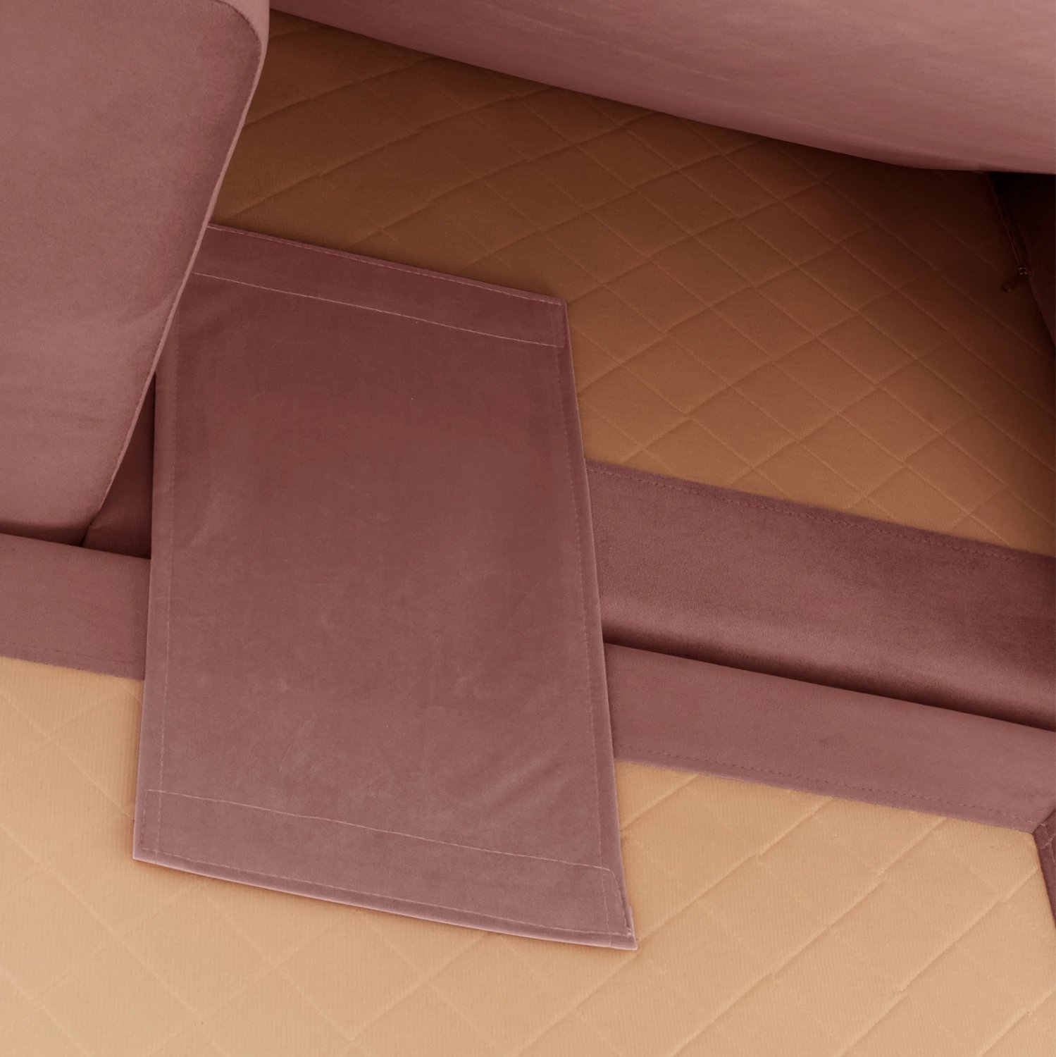 Divan qoshe PORTOFINO, rozë e zbehtë, këmbë të larta, 2 pjesë, pëlhurë rezistente ndaj njollave dhe ujit