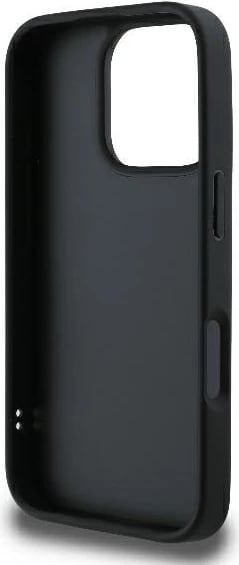 Mbështjellës Guess Quilted Metal për iPhone 16 Pro Max, i zi