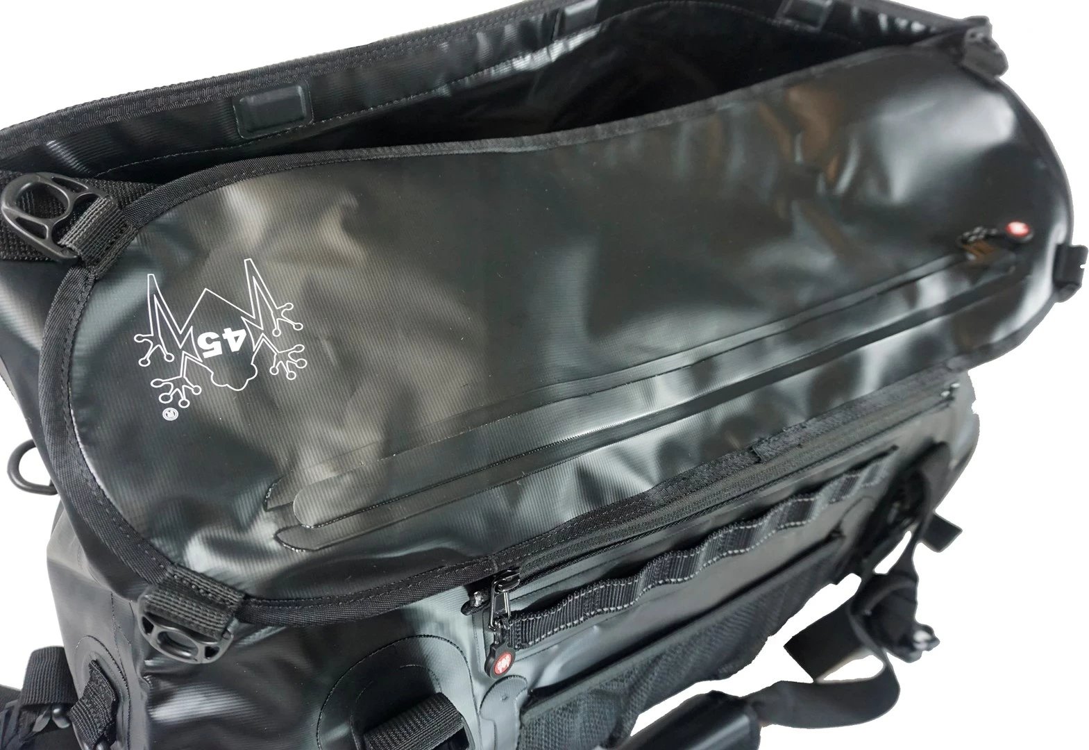 Çantë ujërezistente AMPHIBIOUS Voyager II, 45L, E zezë