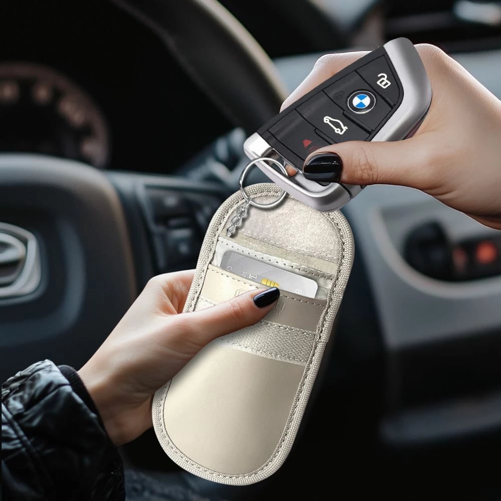 Mbështjellës çelësi makine Tech-Protect KLR100, bllokim RFID, Bezhë