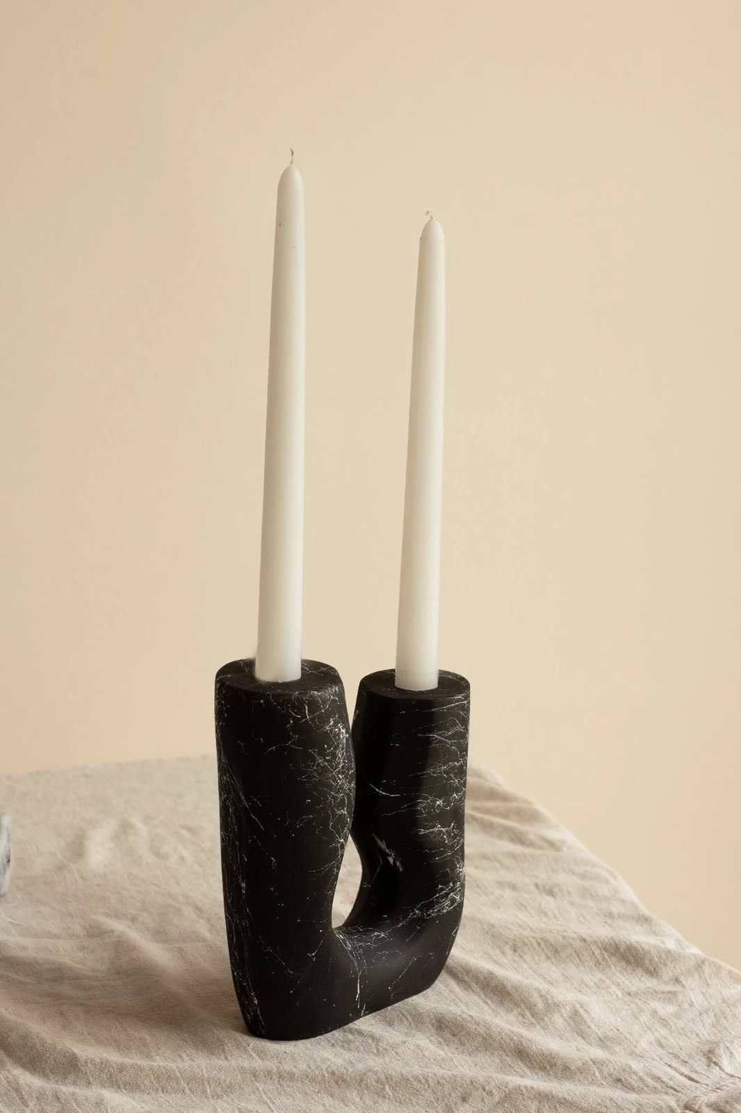 Set qirinjësh (3 copë), Evila Originals, asimetrik, ngjyrë mermeri të zi