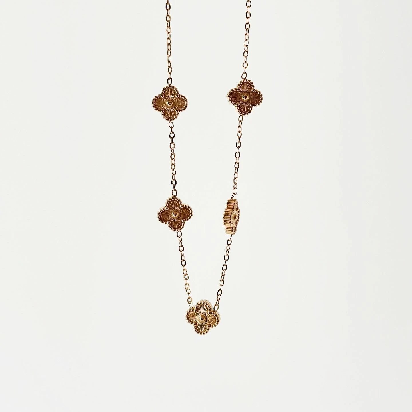 Qafore çeliku Jumeon, Cliffy, ngjyrë ari