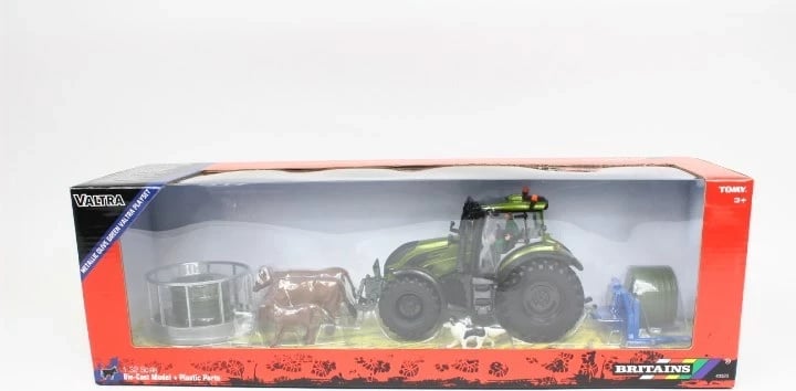 Set lodrash TOMY Britains Valtra, Metalik Jeshil