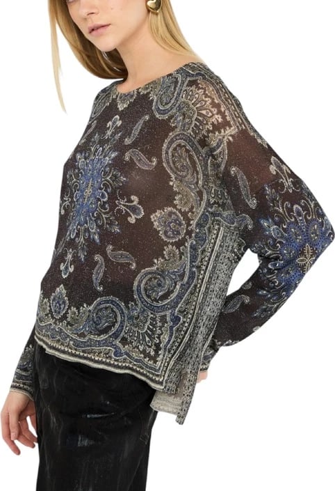 Xhemper femra Liu Jo, kafe