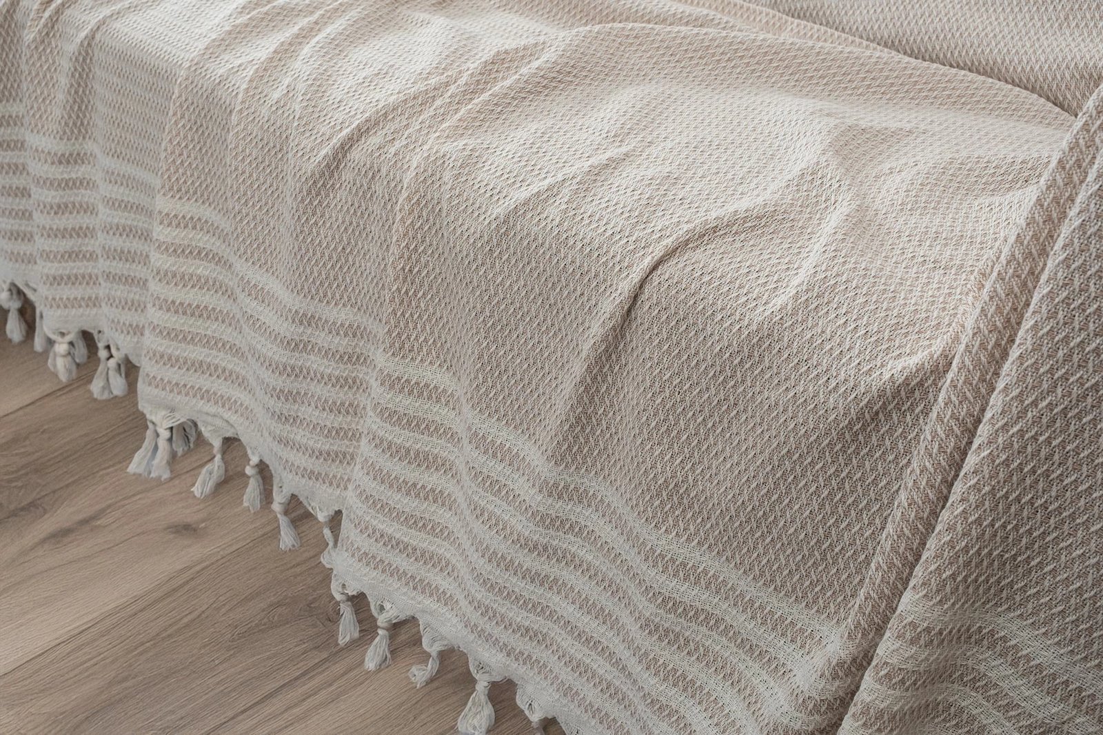 Mbulesë divani Sophia, krem, L'Essentiel Linge de Maison, 180x220cm