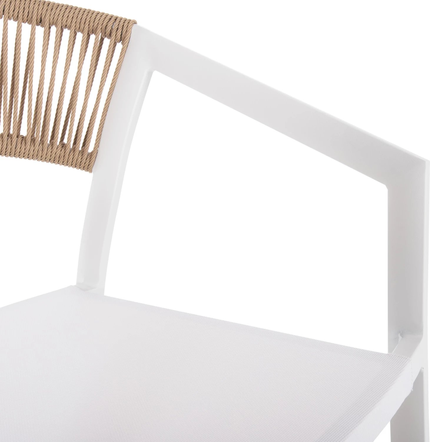 Karrige alumini FH5891.22, kornizë e bardhë dhe tekstil, mbështetëse ratan bezhë, 57x63x82H cm