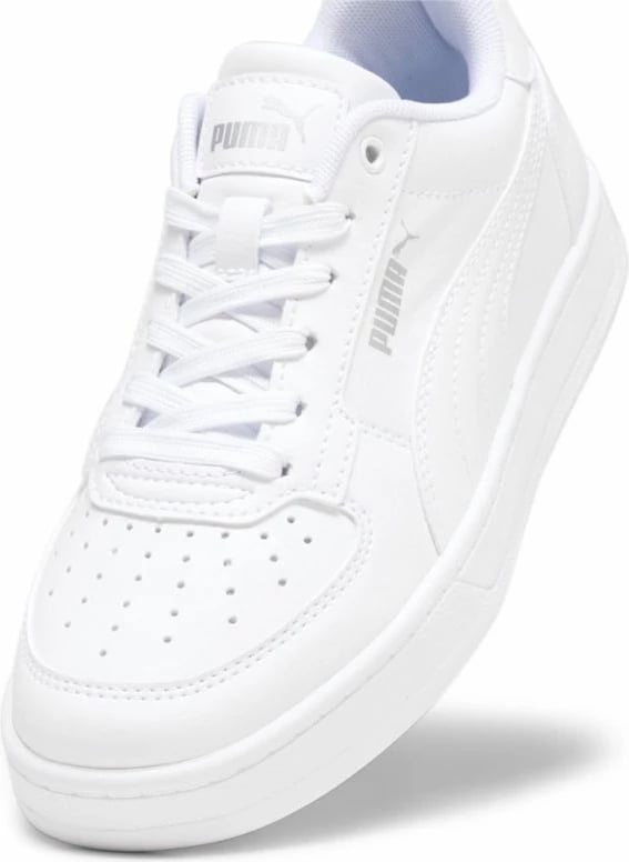 Atlete fëmijë Puma, të bardha