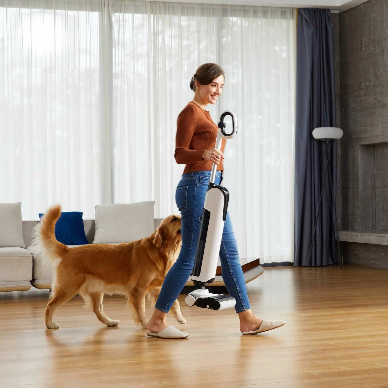 Fshesë elektrike vertikale UWANT D100 me larje, 17000Pa, 18000mAh, e bardhë me stacion karikimi/pastrimi Fshesë elektrike vertikale UWANT D100 me larje, 17000Pa, 18000mAh, e bardhë me stacion karikimi/pastrimi