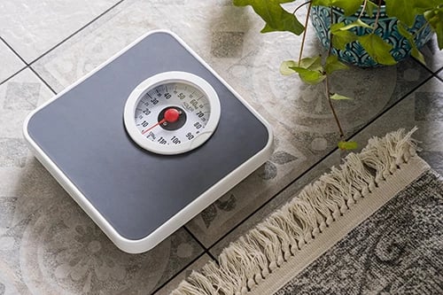 Peshore banjo mekanike, Adler AD 8178, 120 kg, saktësi 1 kg, rregullim kalibrimi, e zezë