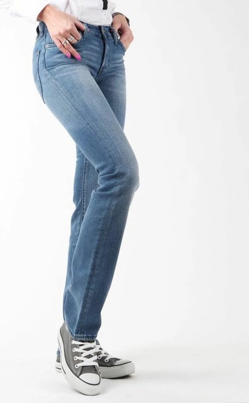 Xhinse për femra Lee