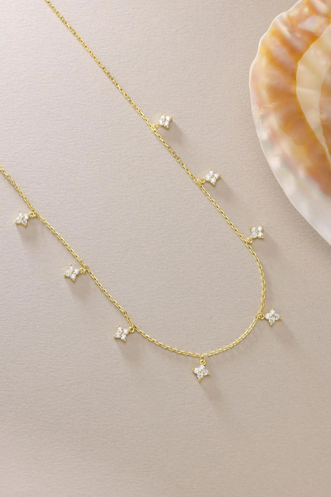 Qafore argjendi e artë Jumeon, NRZ999825