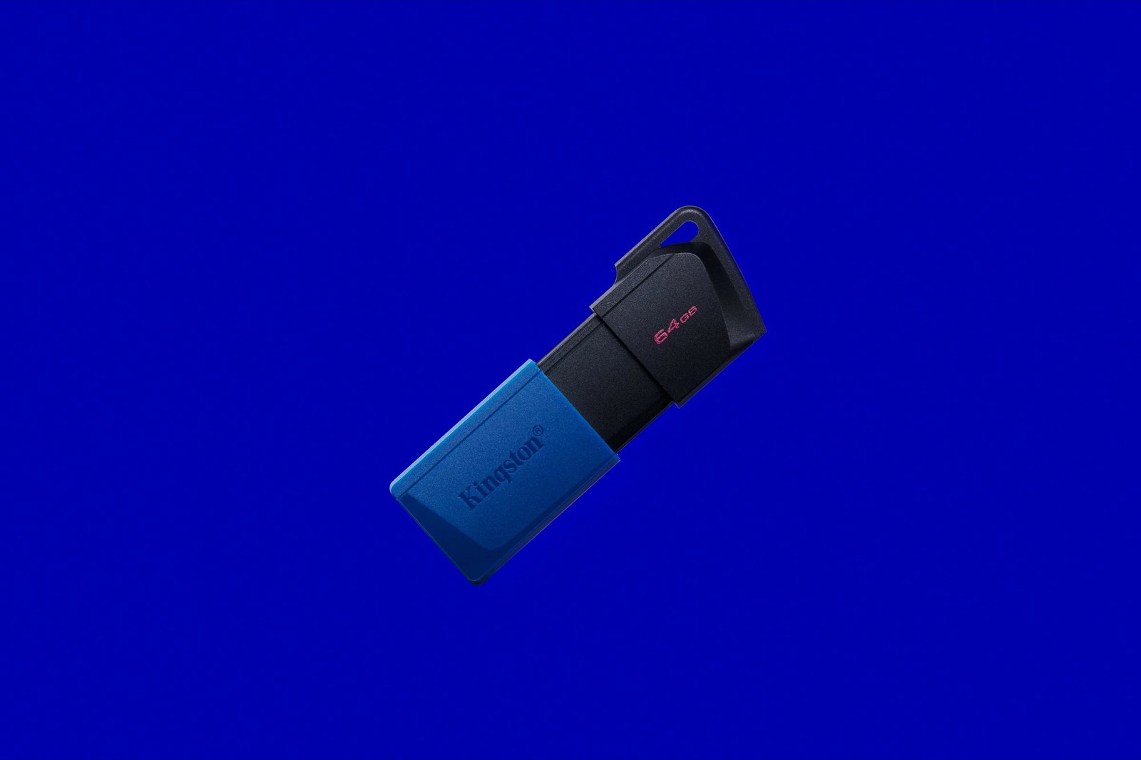 USB Kingston DataTraveler Exodia M 64GB, USB3.2, zi + kaltër