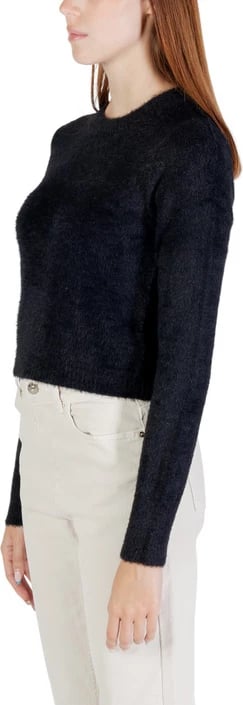 Xhemper femra Only, i zi