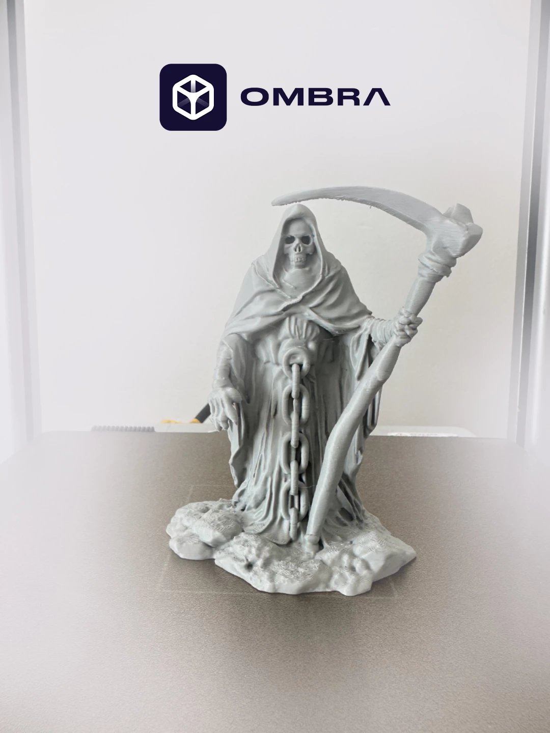 Figurë Dekorative për Halloween (Grim Reaper) -e bardhë