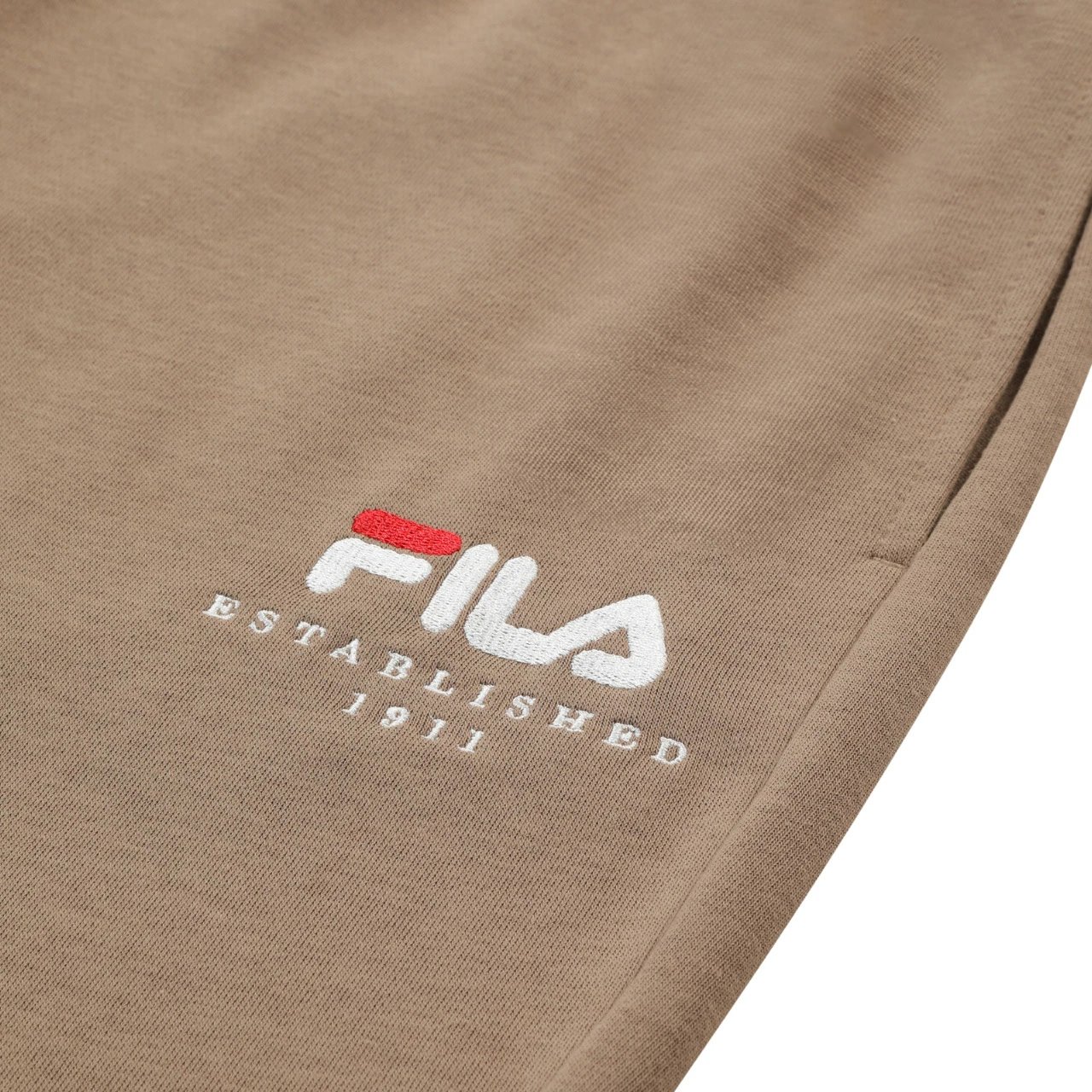 Pantallona sportive unisex Fila, bezhë