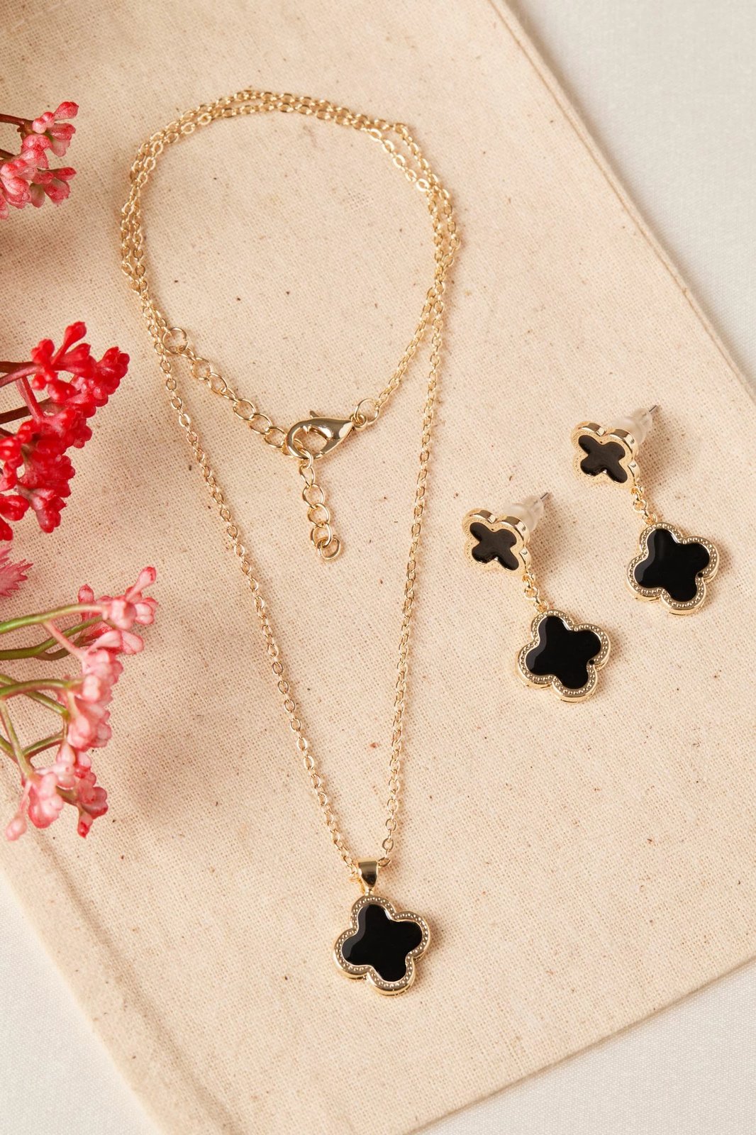 Set varëse metalike me vathë, ngjyrë ari, Elika, CSET9824 Set varëse metalike me vathë, ngjyrë ari, Elika, CSET9824