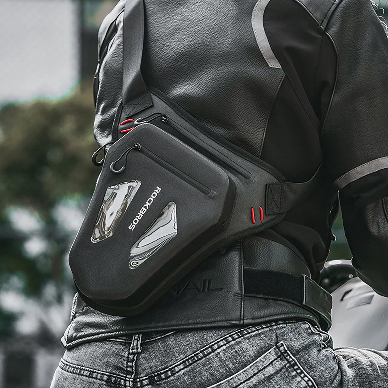 Çantë kofshe/bele Rockbros 3017001801, 1L, TPU, e zezë Çantë kofshe/bele Rockbros 3017001801, 1L, TPU, e zezë