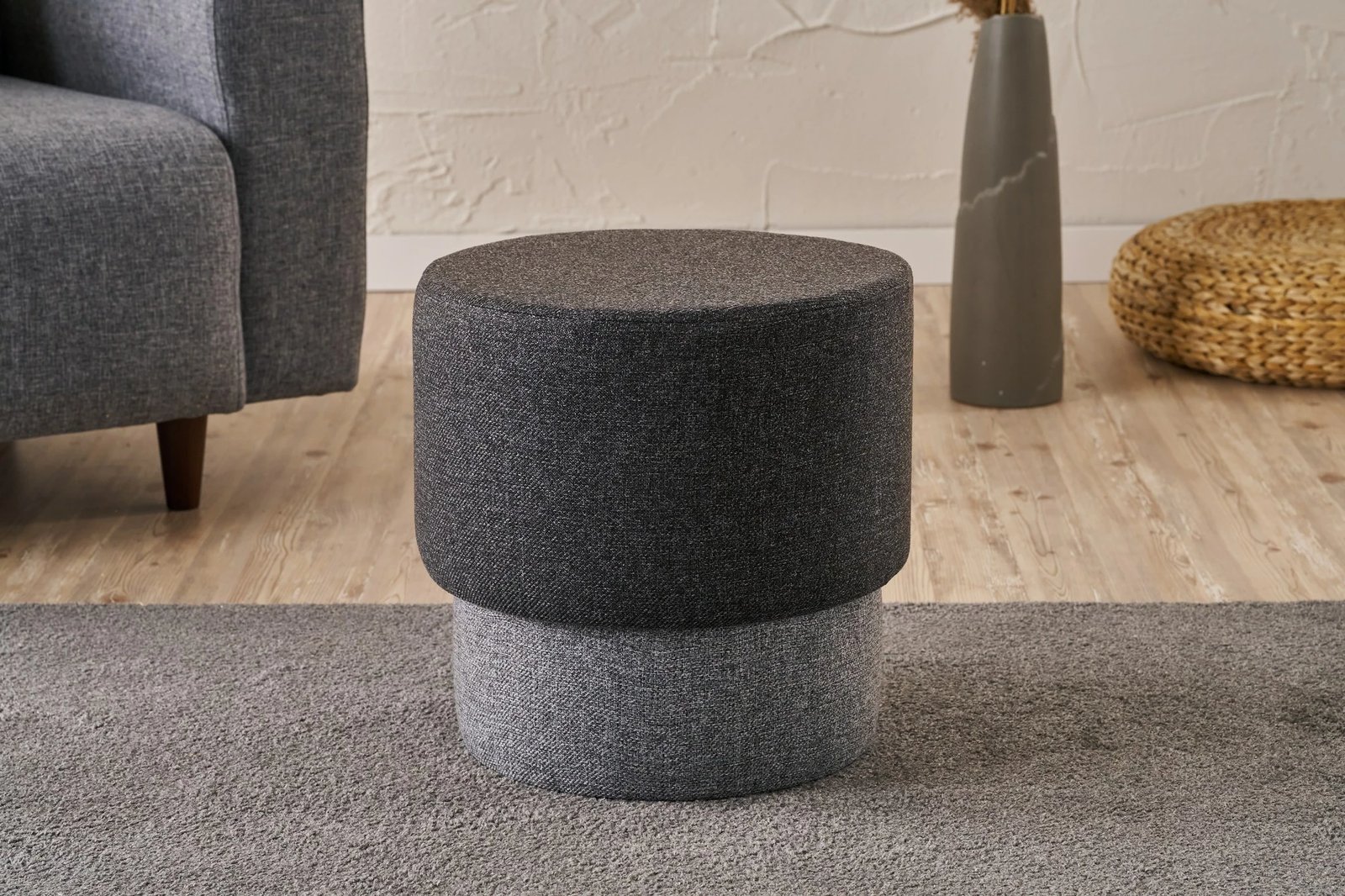Puf Patara, ngjyrë fume, Atelier del Sofa, 40x40cm