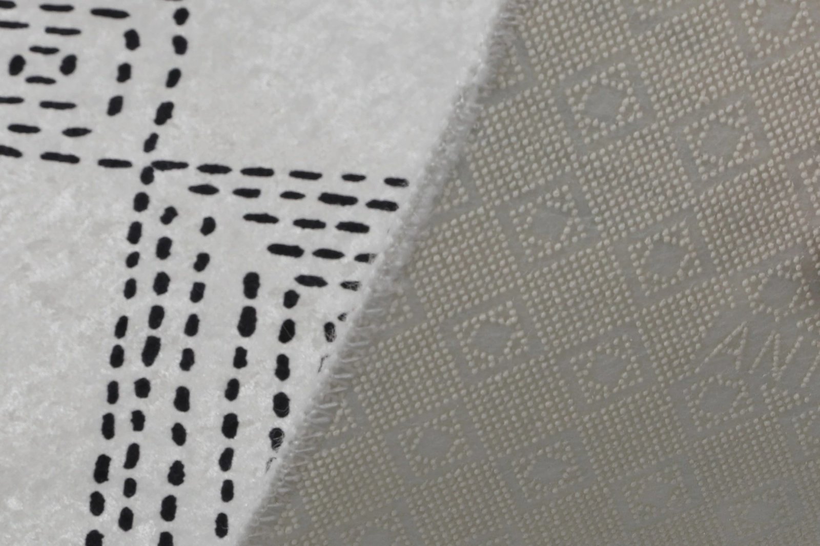 Set tapetash për banjo (3 copë), Mijölnir, Tatiana