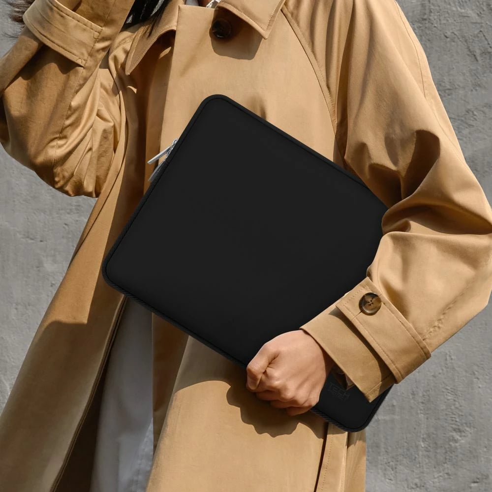 Kasë laptopi Tech-Protect NeoSlim 15-16", me çantë aksesorësh, e zezë
