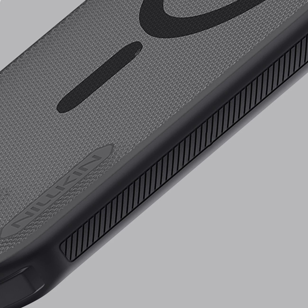 Mbështjellës, Nillkin, Super Frosted Shield Pro, për iPhone 17 Air, MagSafe kompatibil, PC+TPU, transparent e zezë