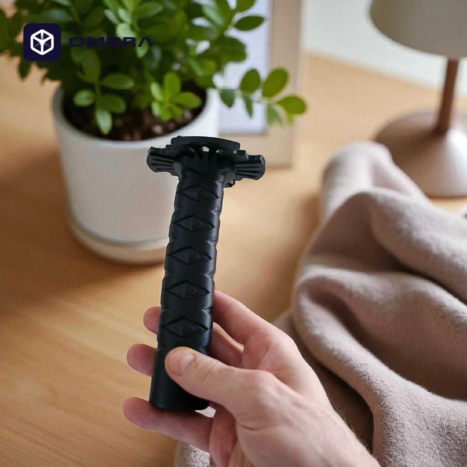 Shpata lojë ne stilin Katana dekorative (hapet dhe mbyllet), e zezë