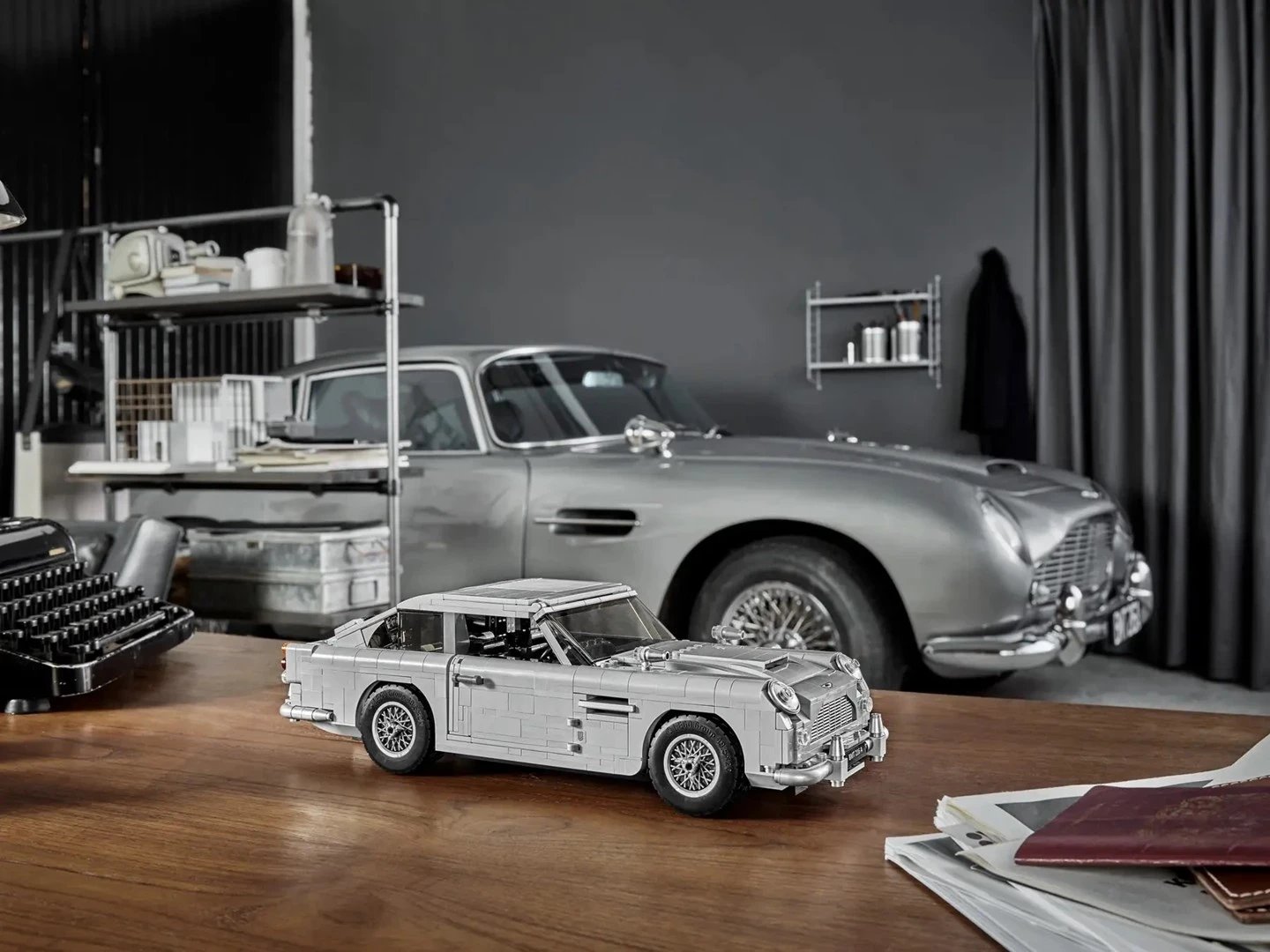 Set LEGO Creator Expert 10262 James Bond Aston Martin DB5 Set LEGO Creator Expert 10262 James Bond Aston Martin DB5