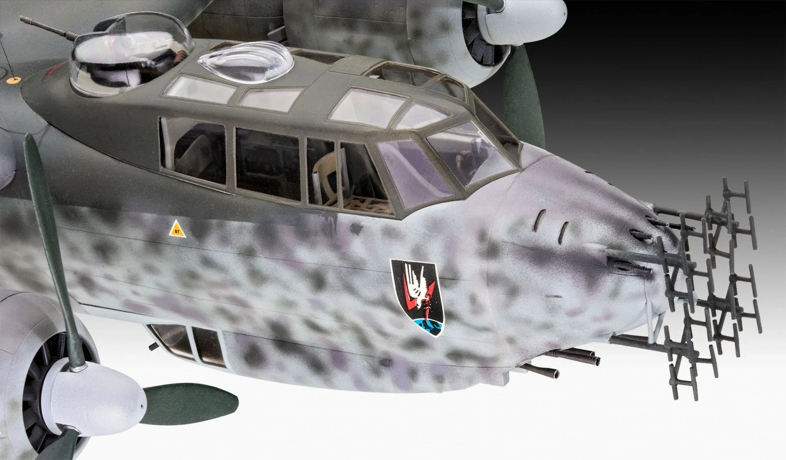 Model plastik avion Revell Do 217J-1/2, 1:48, 192 pjesë