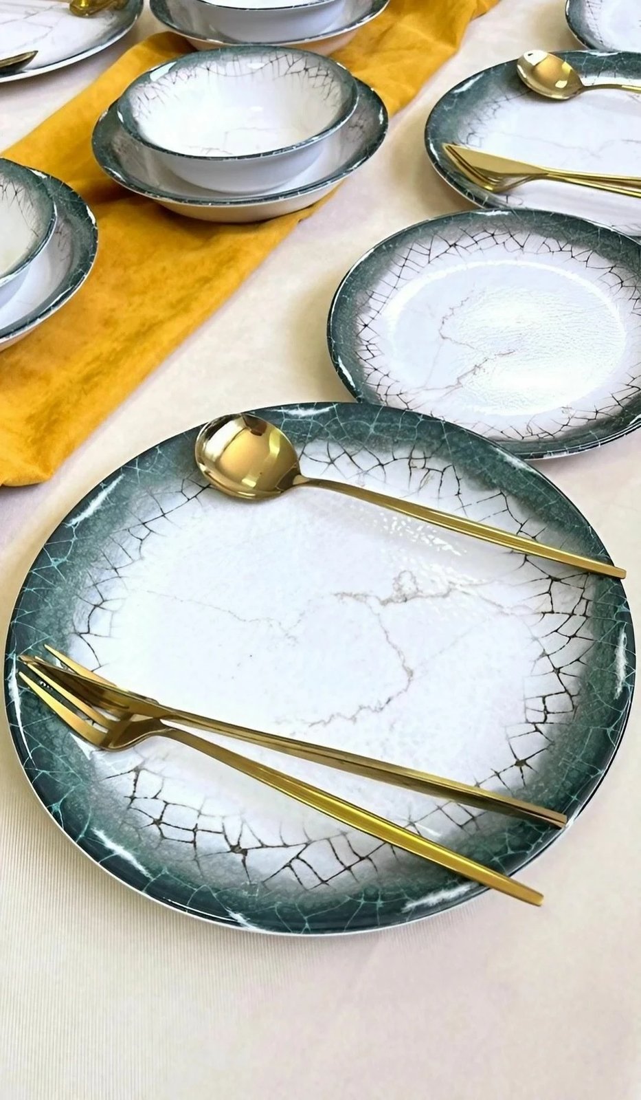 Set enësh për drekë (24 copë), Hermia Concept, Albertus 24YT, bardhë-antracit