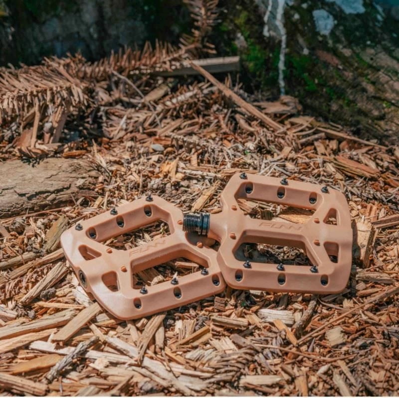 Pedale biçiklete FUNN për të gjithë, kafe